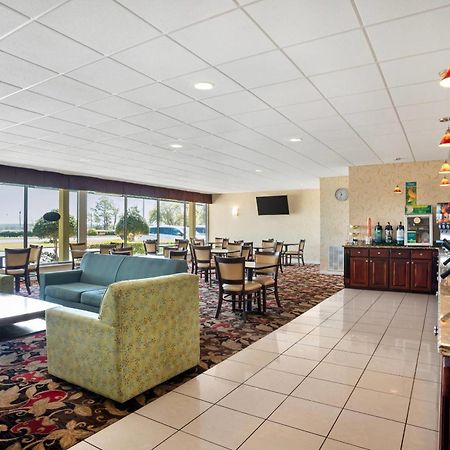 Quality Inn & Suites Near Lake Eufaula Eksteriør bilde