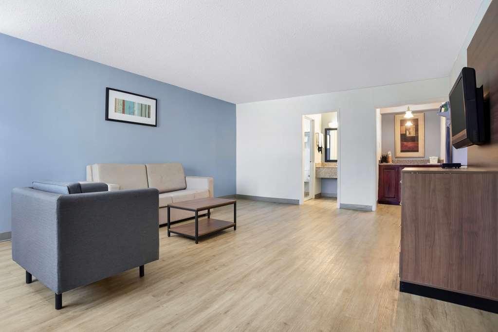 Quality Inn & Suites Near Lake Eufaula Rom bilde